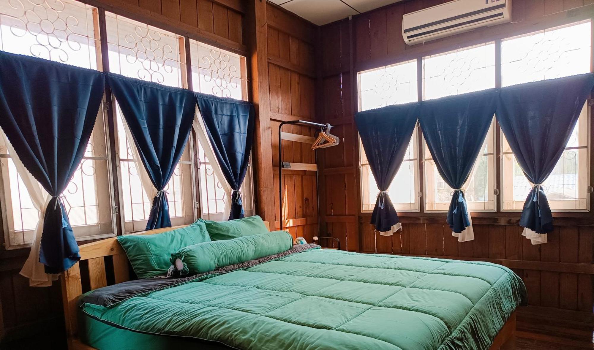 Pai Baan Homestay ปายบ้าน โฮมสเตย์ ถนนคนเดินปาย Zewnętrze zdjęcie